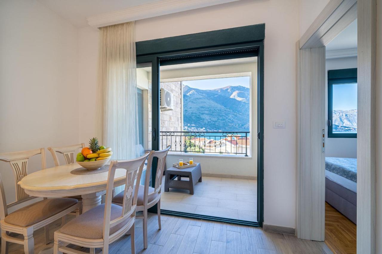 Boka View Luxury Suite - With Free Garage Parking Kotor Extérieur photo