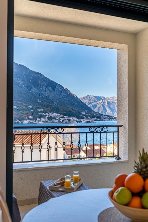 Boka View Luxury Suite - With Free Garage Parking Kotor Extérieur photo