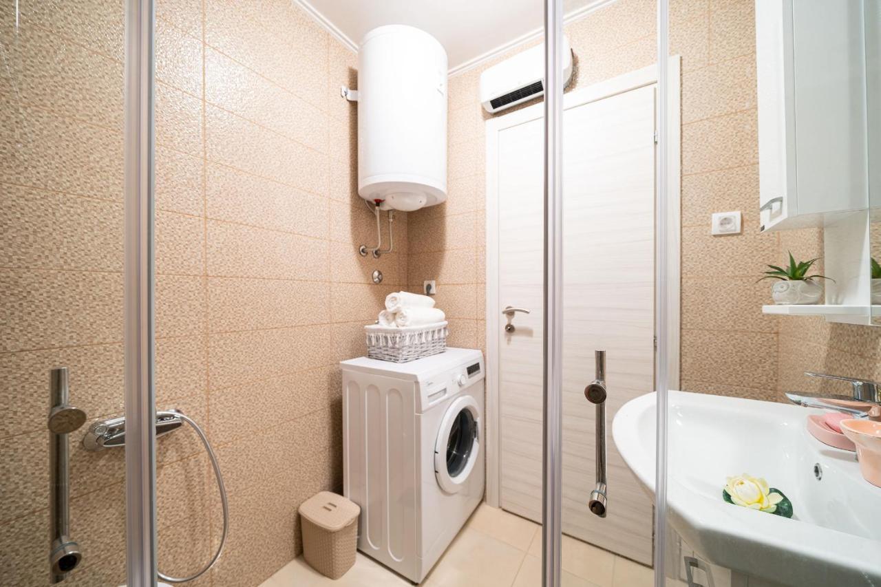 Boka View Luxury Suite - With Free Garage Parking Kotor Extérieur photo