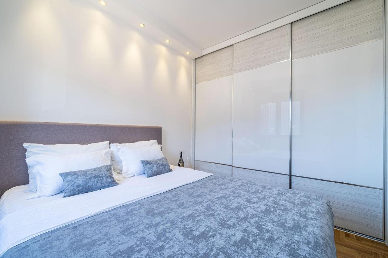 Boka View Luxury Suite - With Free Garage Parking Kotor Extérieur photo